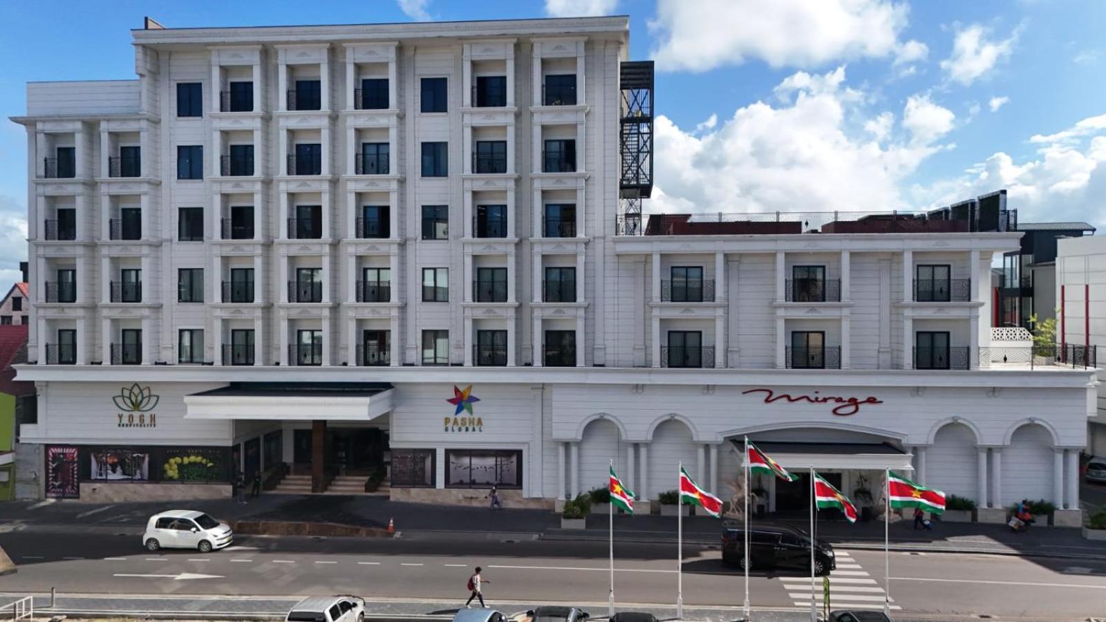Hotel Yogh Hospitality Paramaribo Esterno foto