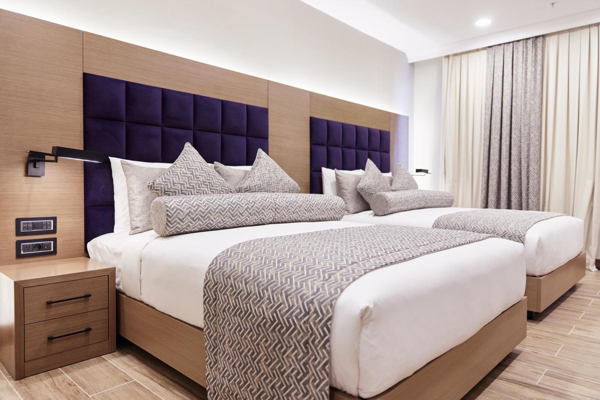 Hotel Yogh Hospitality Paramaribo Esterno foto