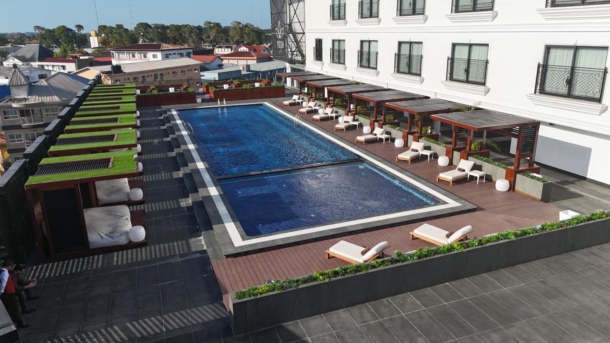 Hotel Yogh Hospitality Paramaribo Esterno foto