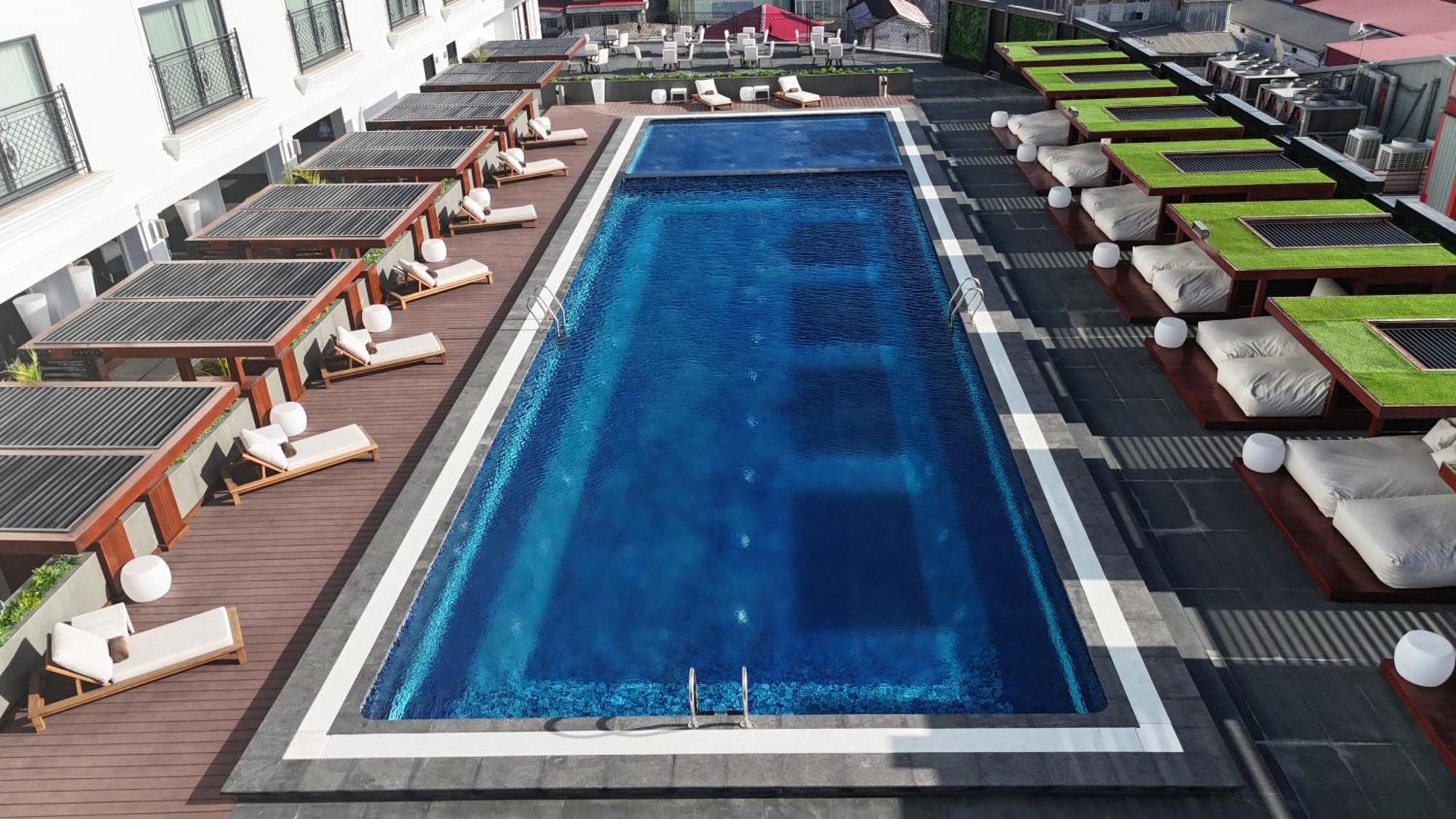 Hotel Yogh Hospitality Paramaribo Esterno foto