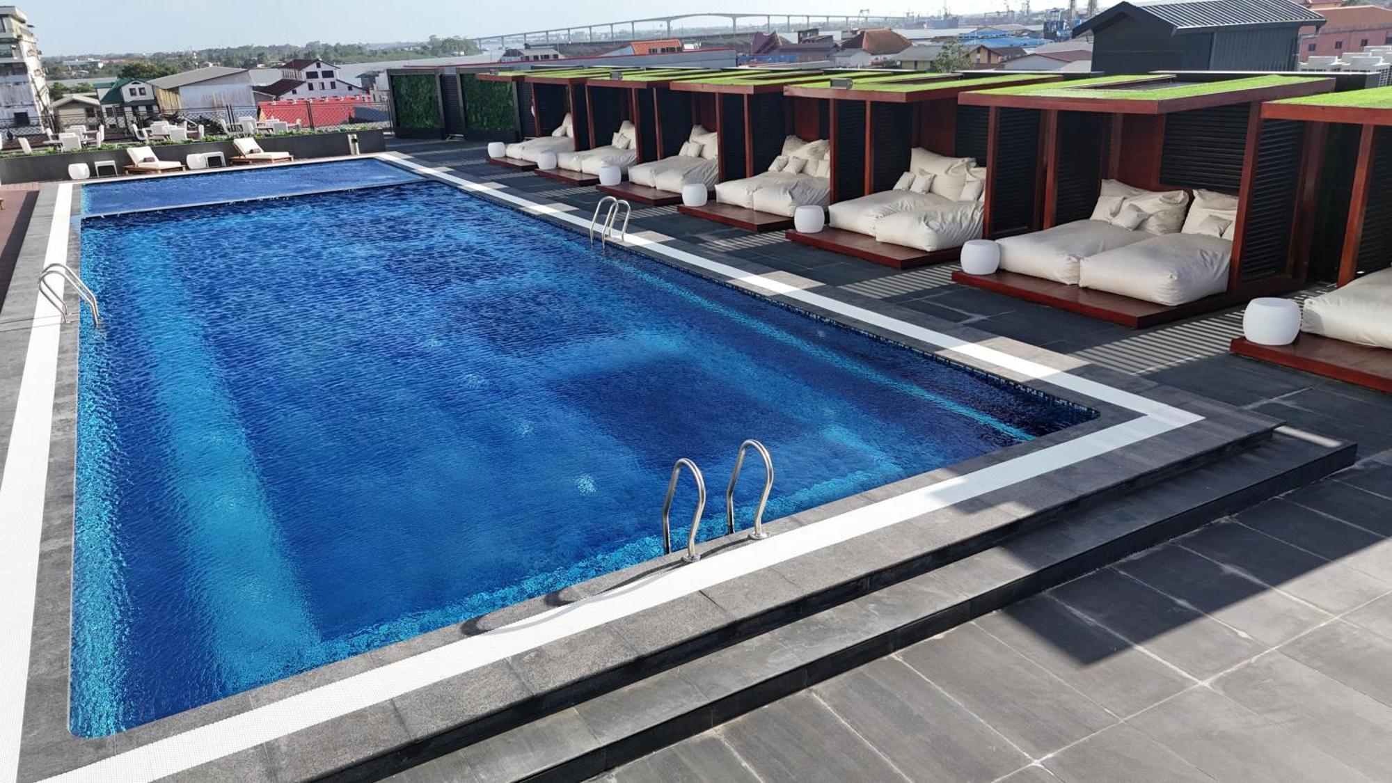Hotel Yogh Hospitality Paramaribo Esterno foto